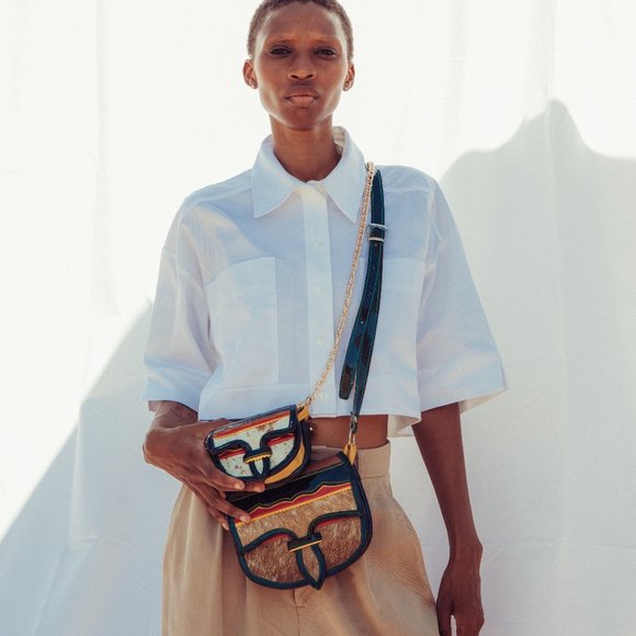 Cowhide crossbody bag - Picture 3 of 3